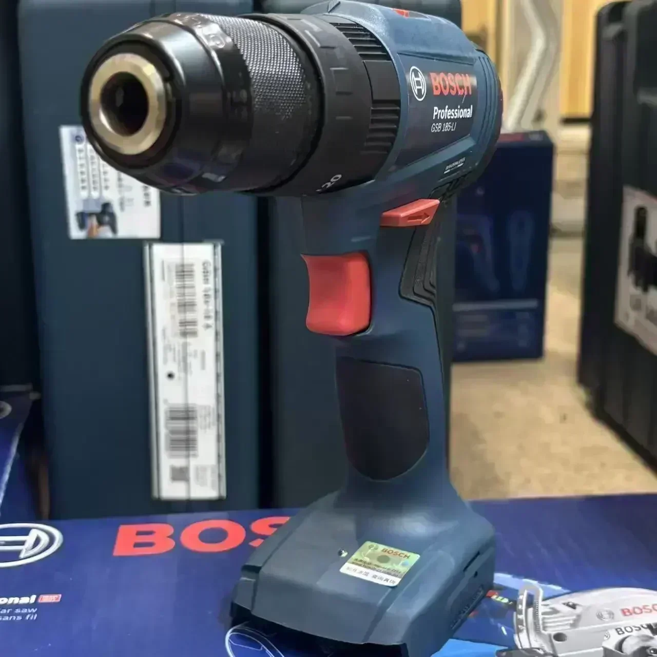Brushless Cordless Electric Drill 18V - Bosch GSB 185-LI 18В Бесщеточная Аккумуляторная